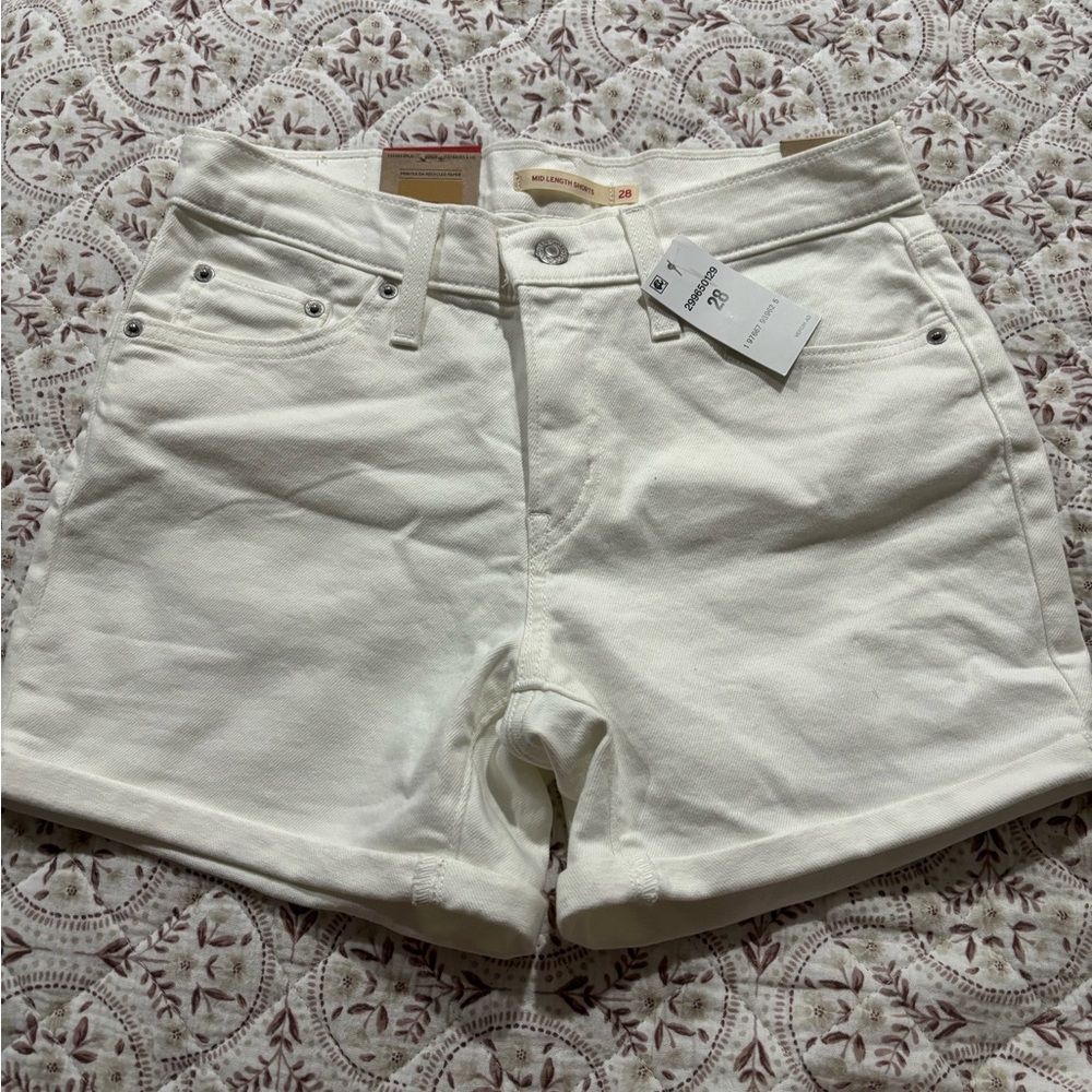 Levi's Women's Cream Jean Shorts
